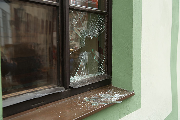 A2B Glass are able to board up broken windows while they are being repaired in St Neots.